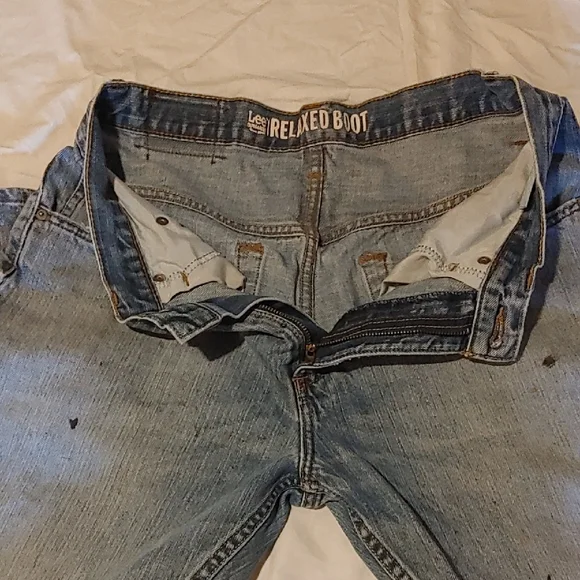 Lee Boot Cut Distressed - Picture 9 of 11